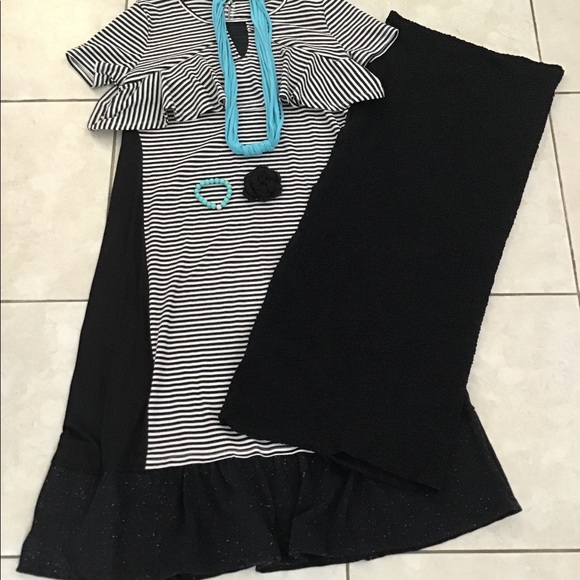 5 piece ensemble. - Picture 2 of 2